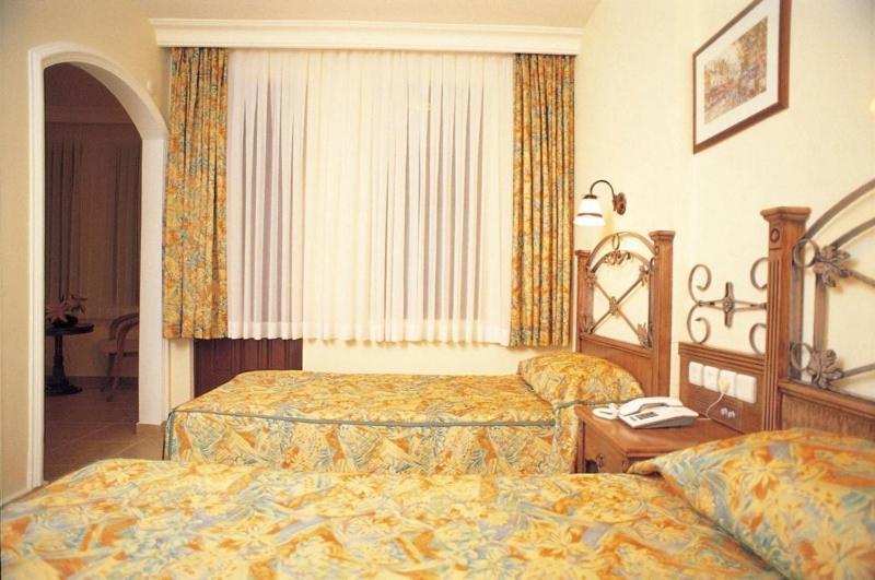 Amber-Rose Apart Hotel Alanya Room photo